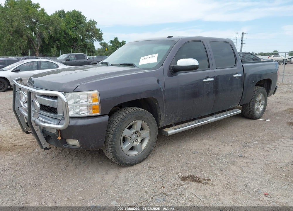 2011 CHEVROLET SILVERADO 1500 VIN: 3GCPKSE32BG243444