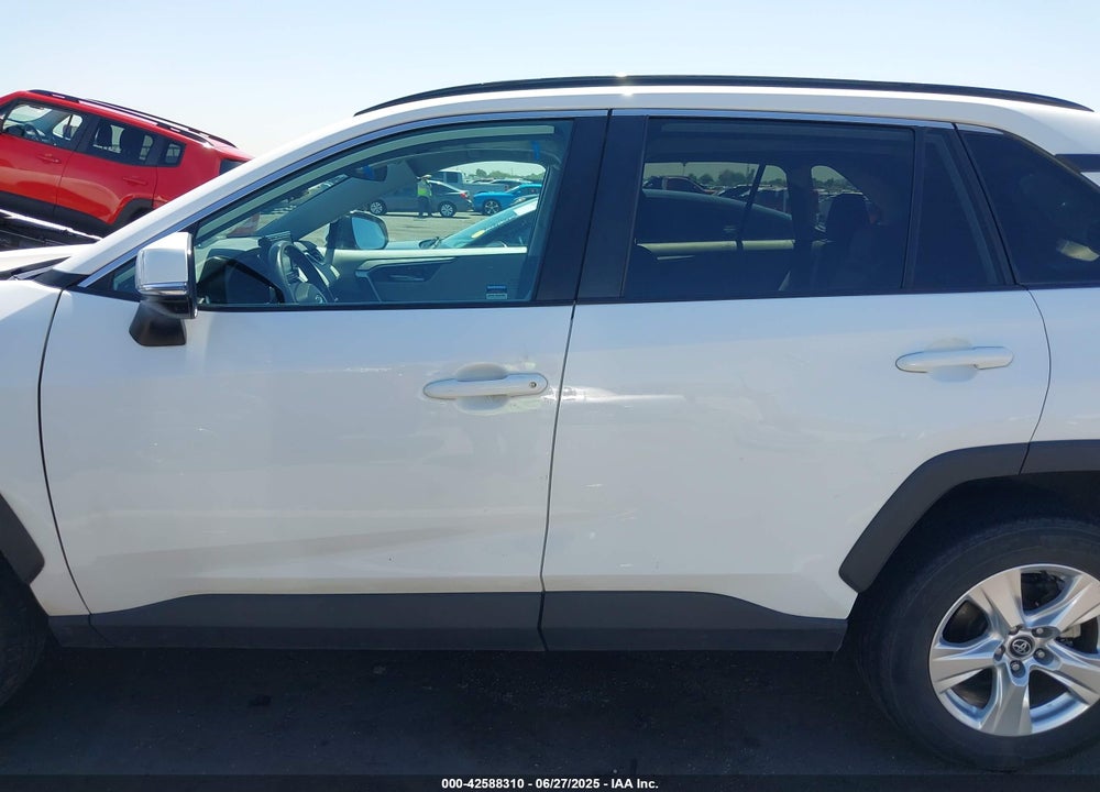 2021 TOYOTA RAV4 VIN: 2T3P1RFV5MC152149