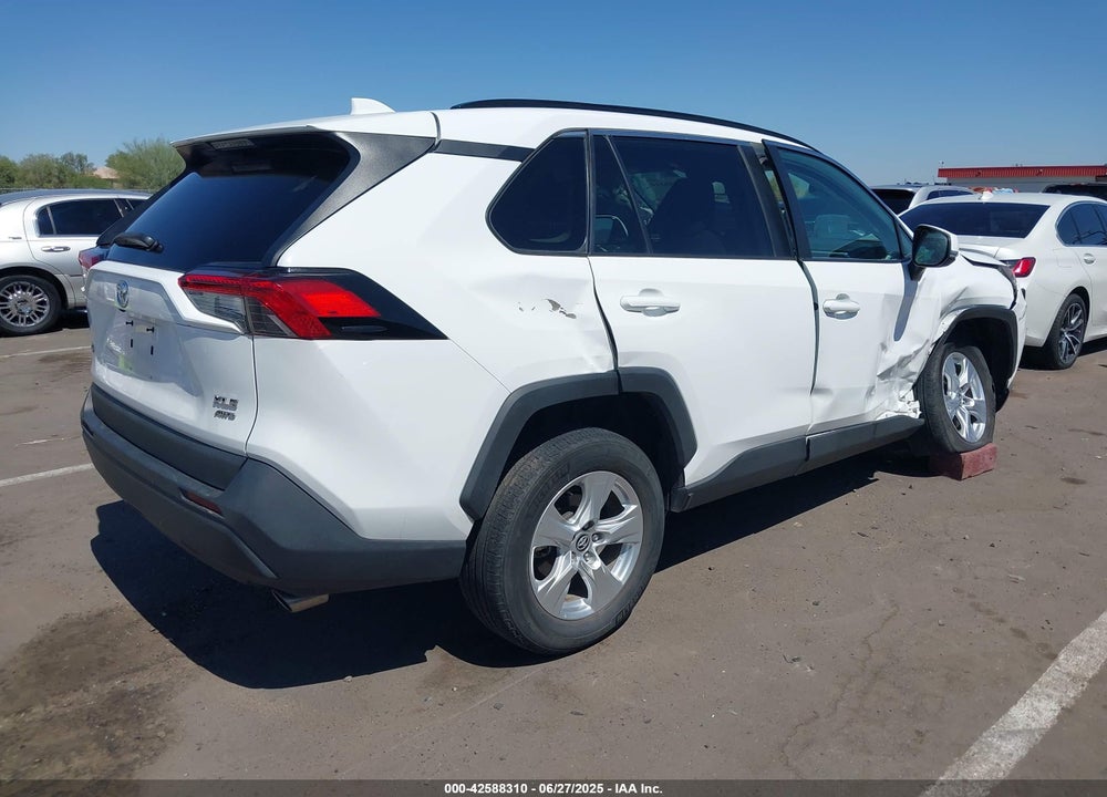 2021 TOYOTA RAV4 VIN: 2T3P1RFV5MC152149
