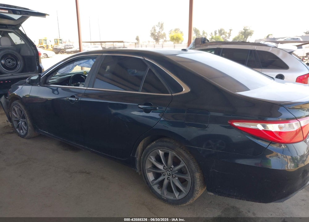 2015 TOYOTA CAMRY VIN: 4T1BK1FK4FU560070
