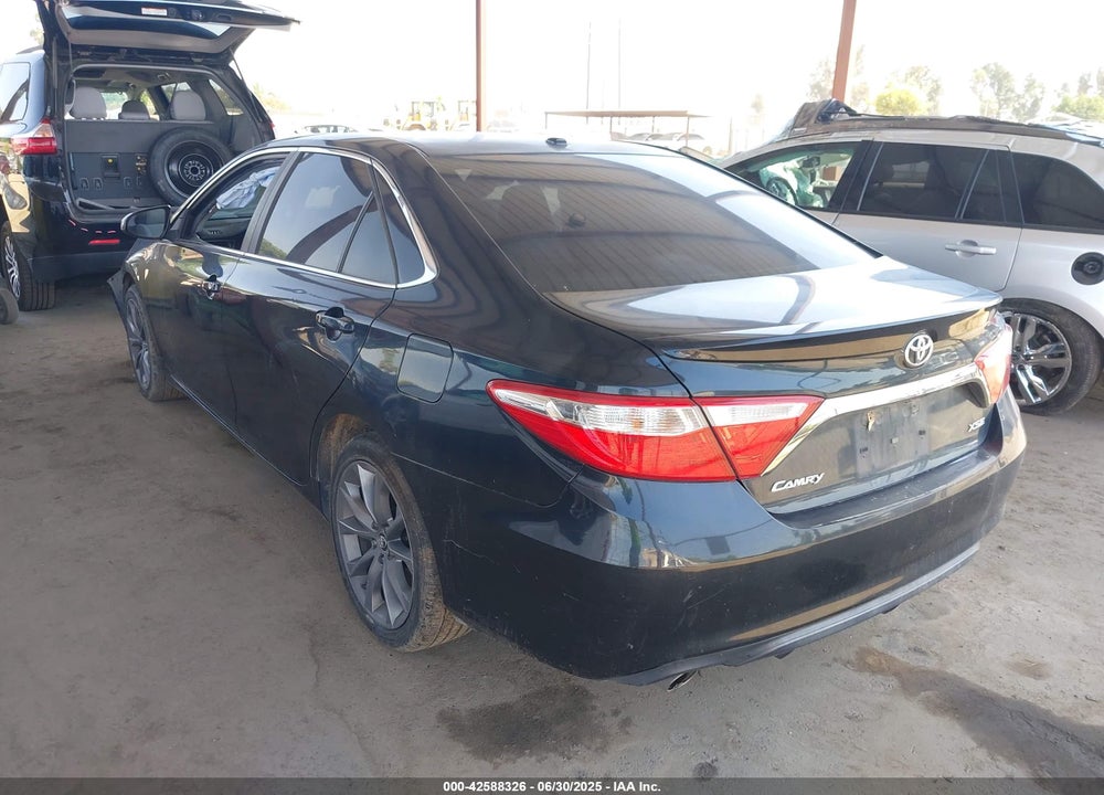 2015 TOYOTA CAMRY VIN: 4T1BK1FK4FU560070