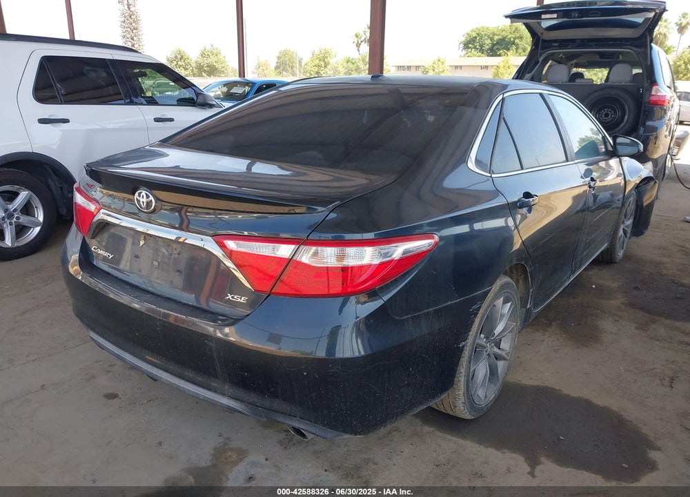2015 TOYOTA CAMRY VIN: 4T1BK1FK4FU560070