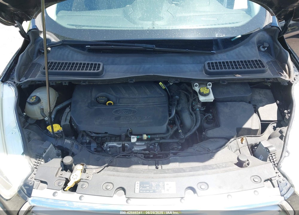 2017 FORD ESCAPE TITANIUM VIN: 1FMCU0JD2HUF02415