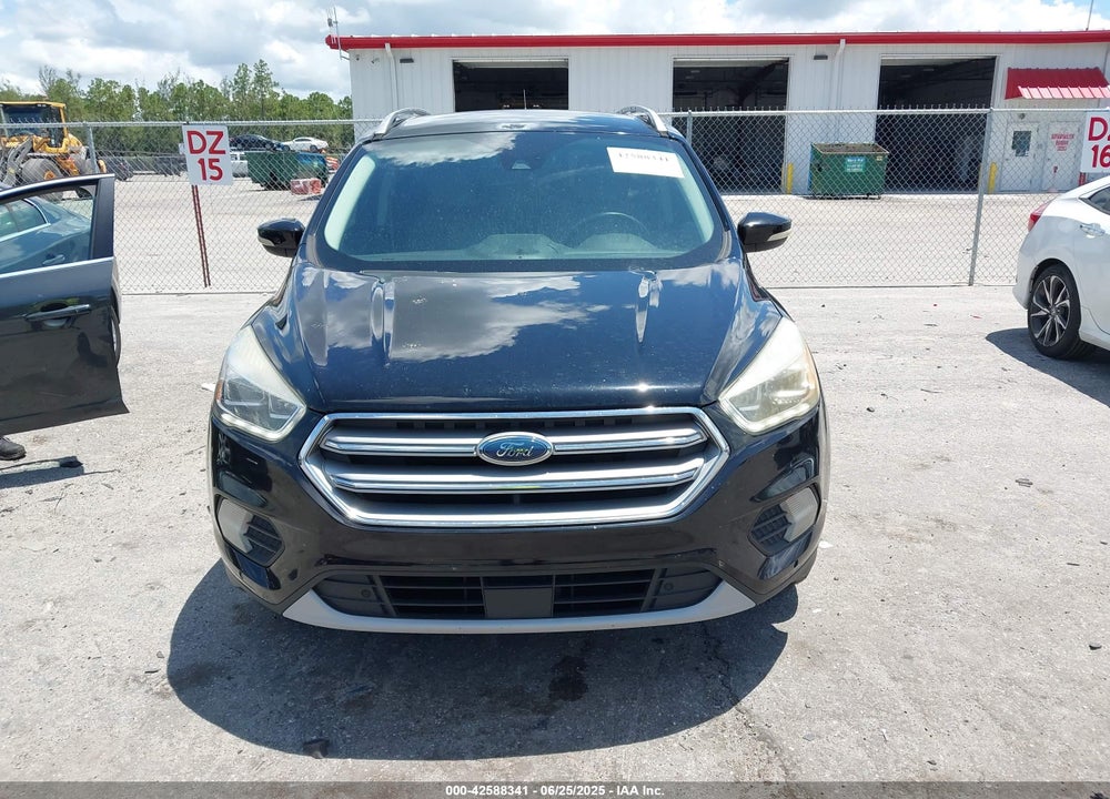 2017 FORD ESCAPE TITANIUM VIN: 1FMCU0JD2HUF02415