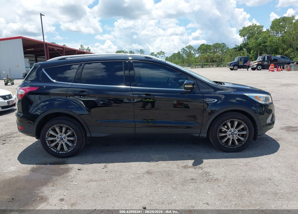 2017 FORD ESCAPE TITANIUM VIN: 1FMCU0JD2HUF02415
