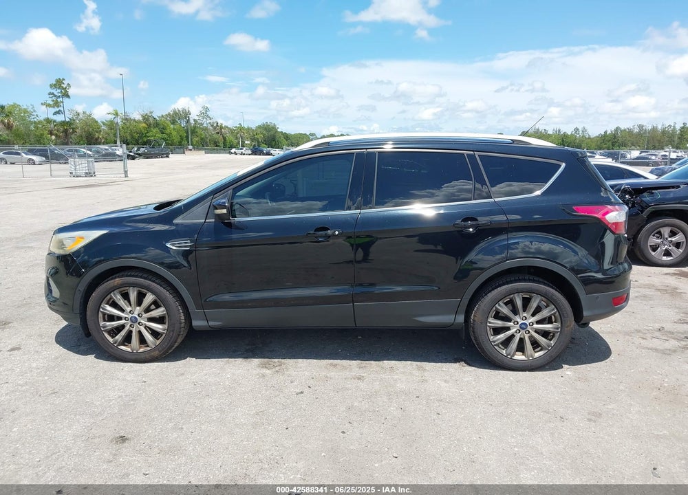 2017 FORD ESCAPE TITANIUM VIN: 1FMCU0JD2HUF02415