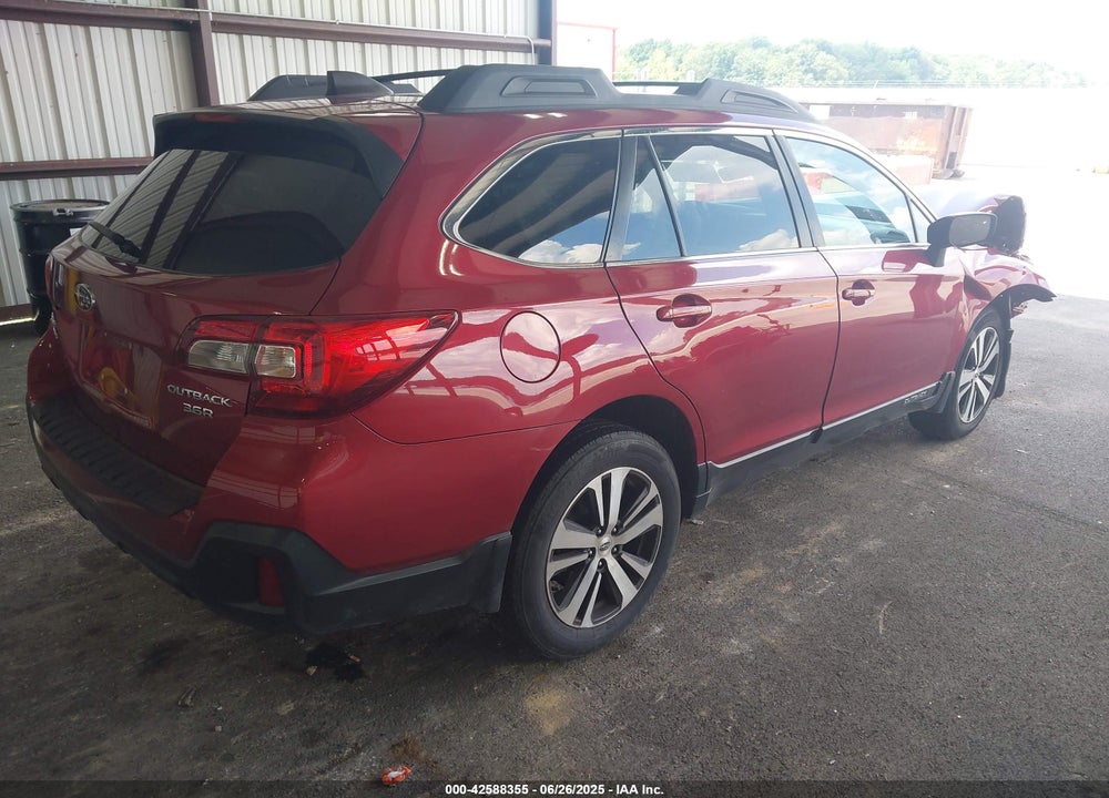 2018 SUBARU OUTBACK 3.6R LIMITED VIN: 4S4BSENC3J3203155