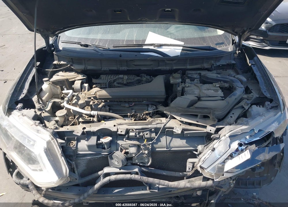 2017 NISSAN ROGUE VIN: JN8AT2MT3HW382050