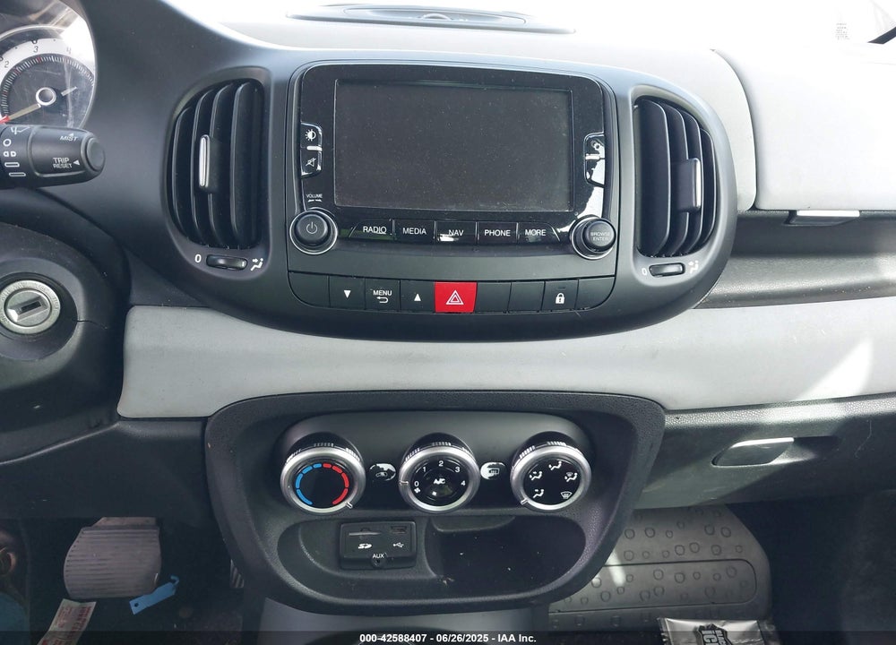 2014 FIAT 500L VIN: ZFBCFABH1EZ002138