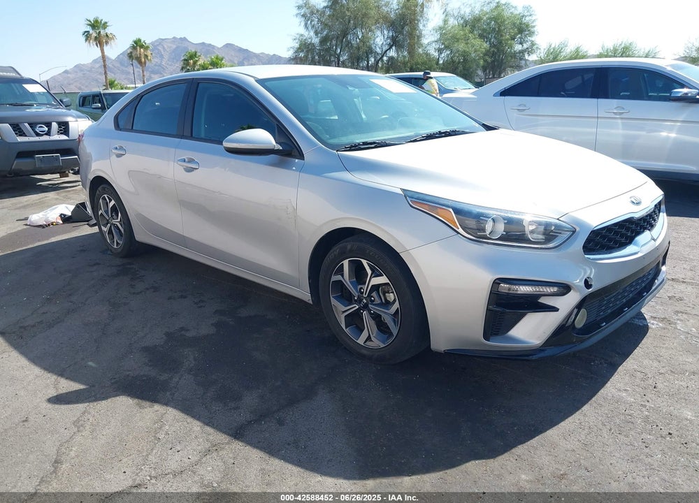 2021 KIA FORTE VIN: 3KPF24AD8ME316708