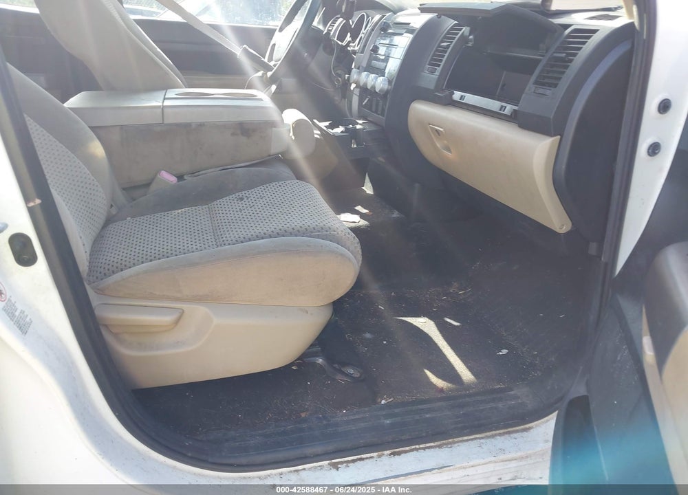 2012 TOYOTA TUNDRA VIN: 5TFRU5F15CX026386