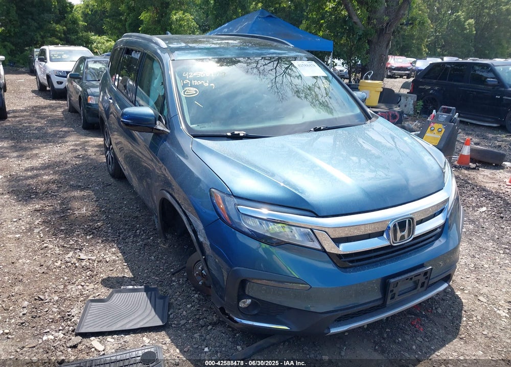 2019 HONDA PILOT VIN: 5FNYF6H98KB011047