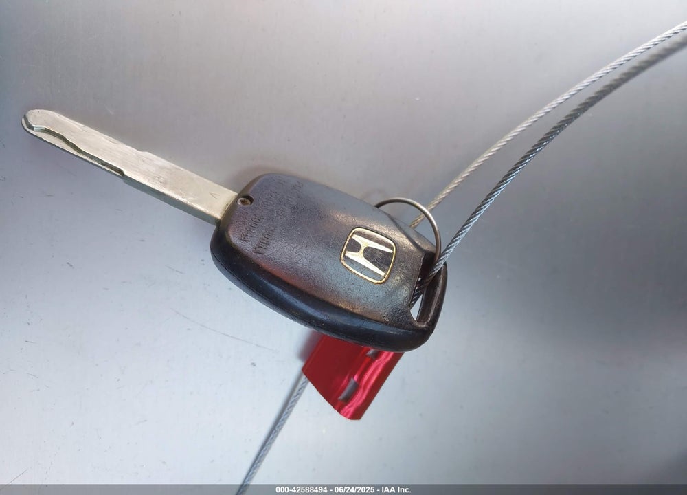 2006 HONDA CIVIC HYBRID VIN: JHMFA36246S004274