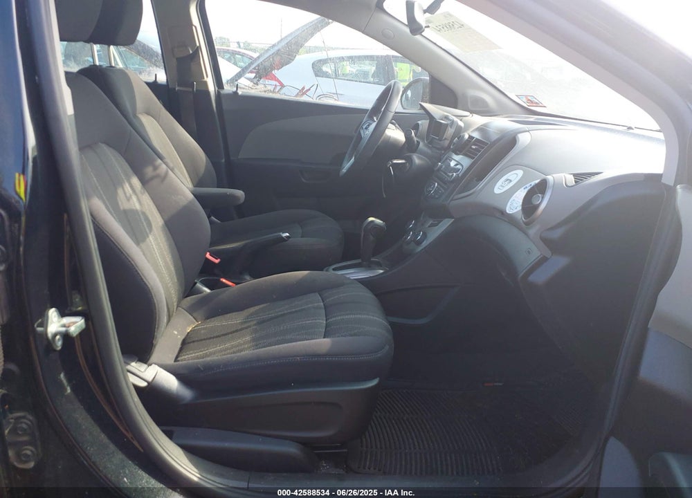 2015 CHEVROLET SONIC VIN: 1G1JC5SG1F4109967