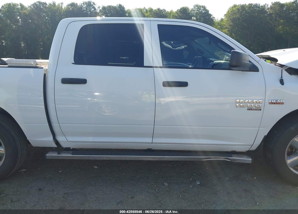 2019 RAM 1500 CLASSIC VIN: 1C6RR6KT7KS538832