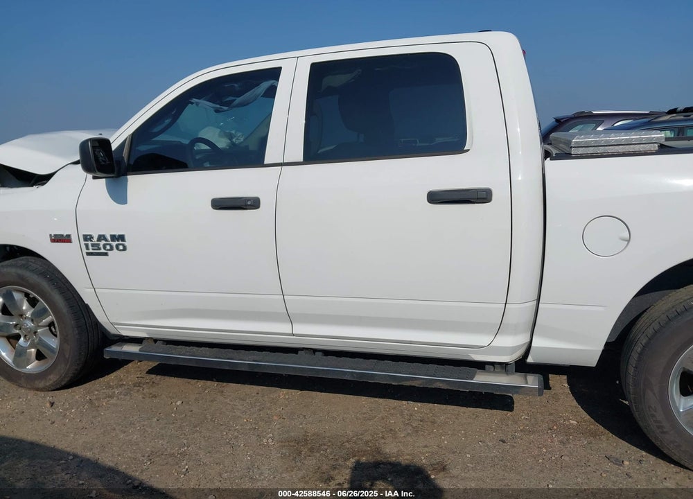 2019 RAM 1500 CLASSIC VIN: 1C6RR6KT7KS538832