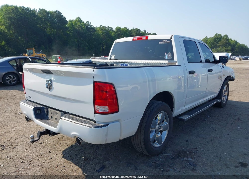2019 RAM 1500 CLASSIC VIN: 1C6RR6KT7KS538832