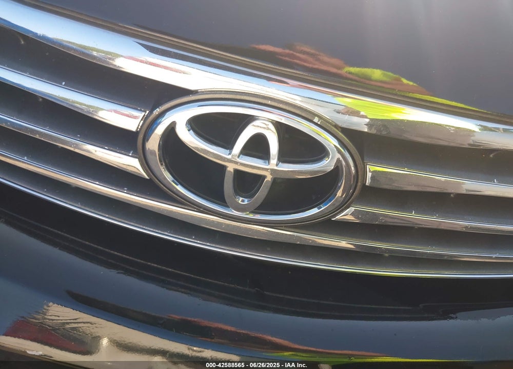 2002 TOYOTA CAMRY LE VIN: 4T1BE30K92U091788