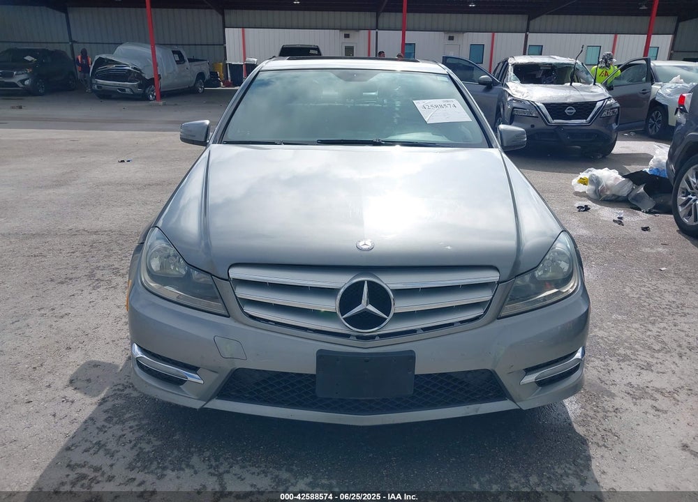 2013 MERCEDES-BENZ C 300 LUXURY 4MATIC/SPORT 4MATIC VIN: WDDGF8AB2DR242498