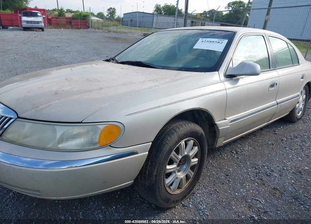 2001 LINCOLN CONTINENTAL VIN: 1LNHM97V91Y667242