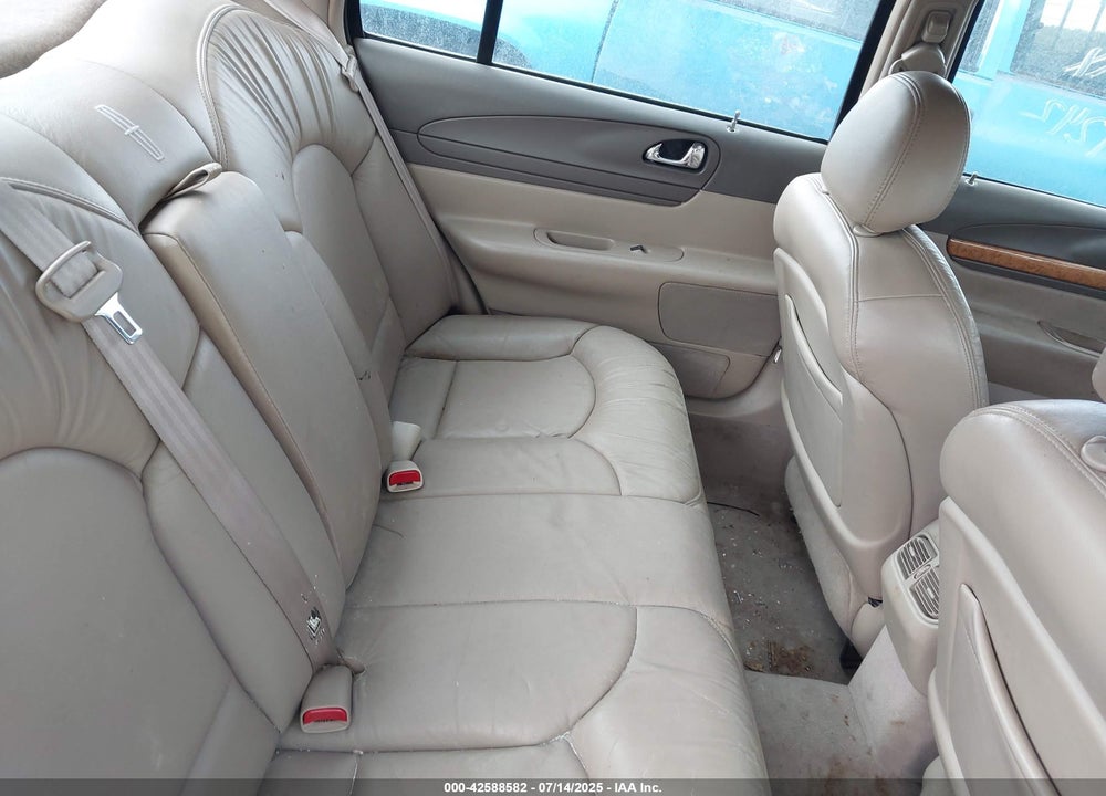 2001 LINCOLN CONTINENTAL VIN: 1LNHM97V91Y667242