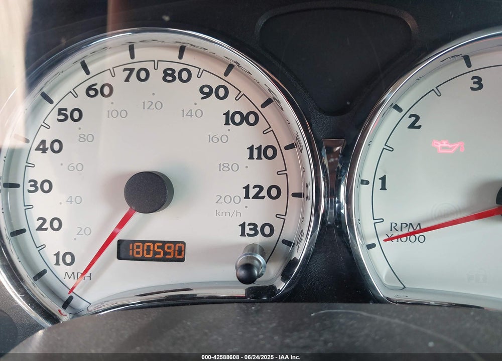 2005 SATURN VUE 4 CYL VIN: 5GZCZ33D65S825618