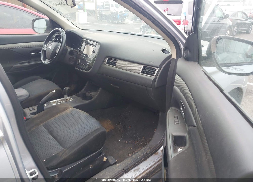 2014 MITSUBISHI OUTLANDER SE VIN: JA4AZ3A38EZ015492