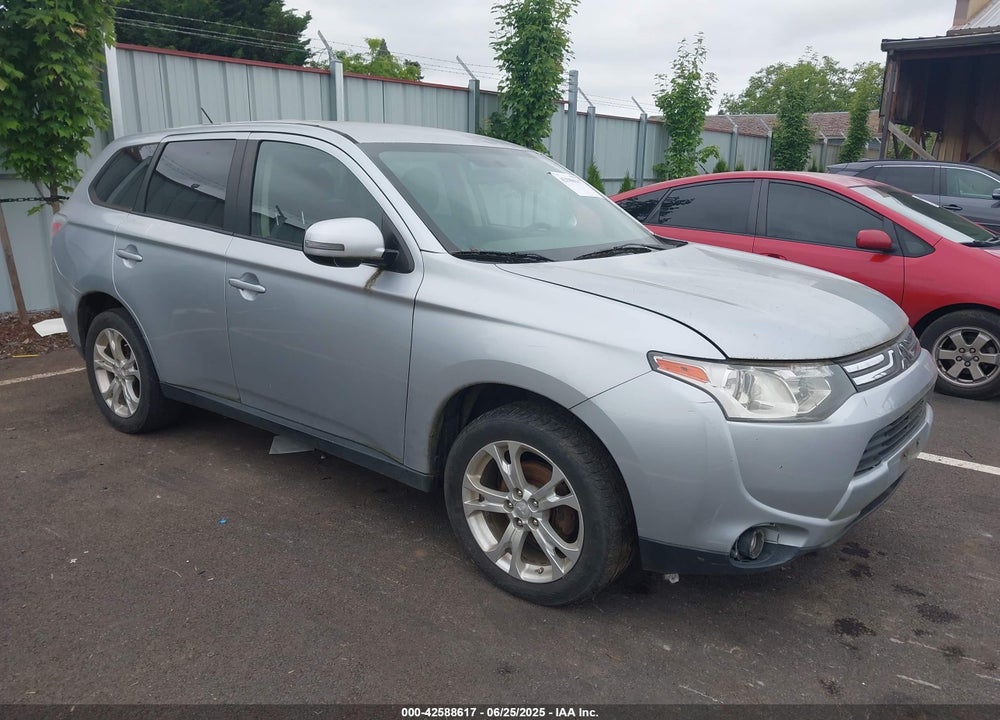 2014 MITSUBISHI OUTLANDER SE VIN: JA4AZ3A38EZ015492