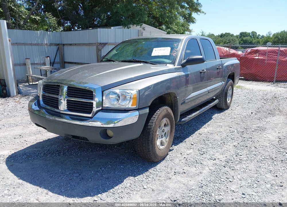 2005 DODGE DAKOTA SLT VIN: 1D7HE48N65S365506