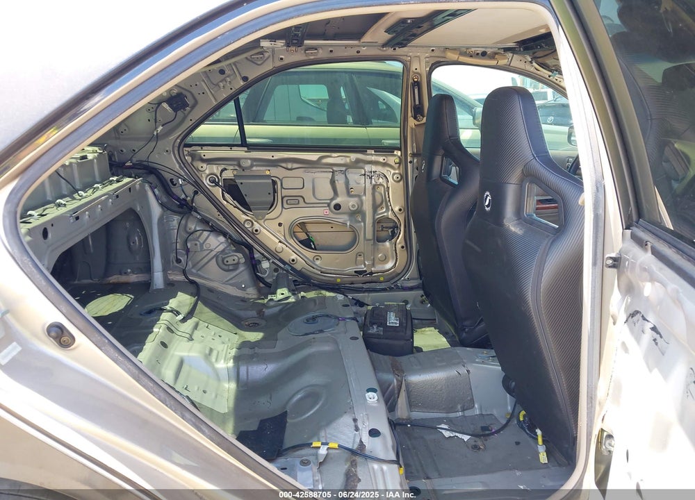 2003 TOYOTA CAMRY XLE VIN: JTDBE30K830184394