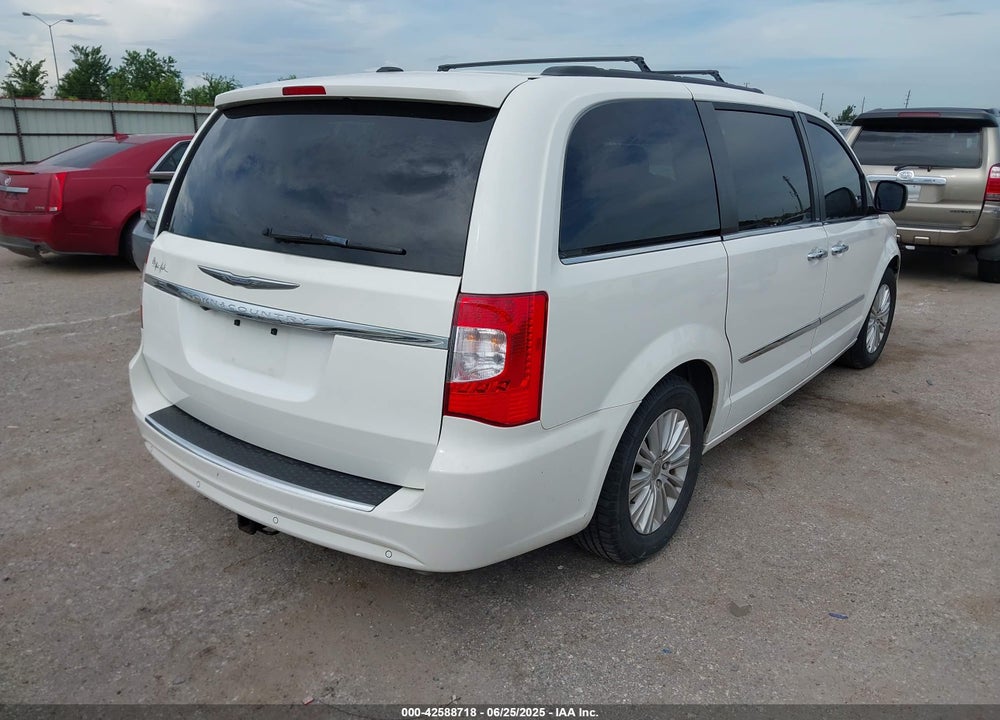 2013 CHRYSLER TOWN & COUNTRY VIN: 2C4RC1CG9DR560107