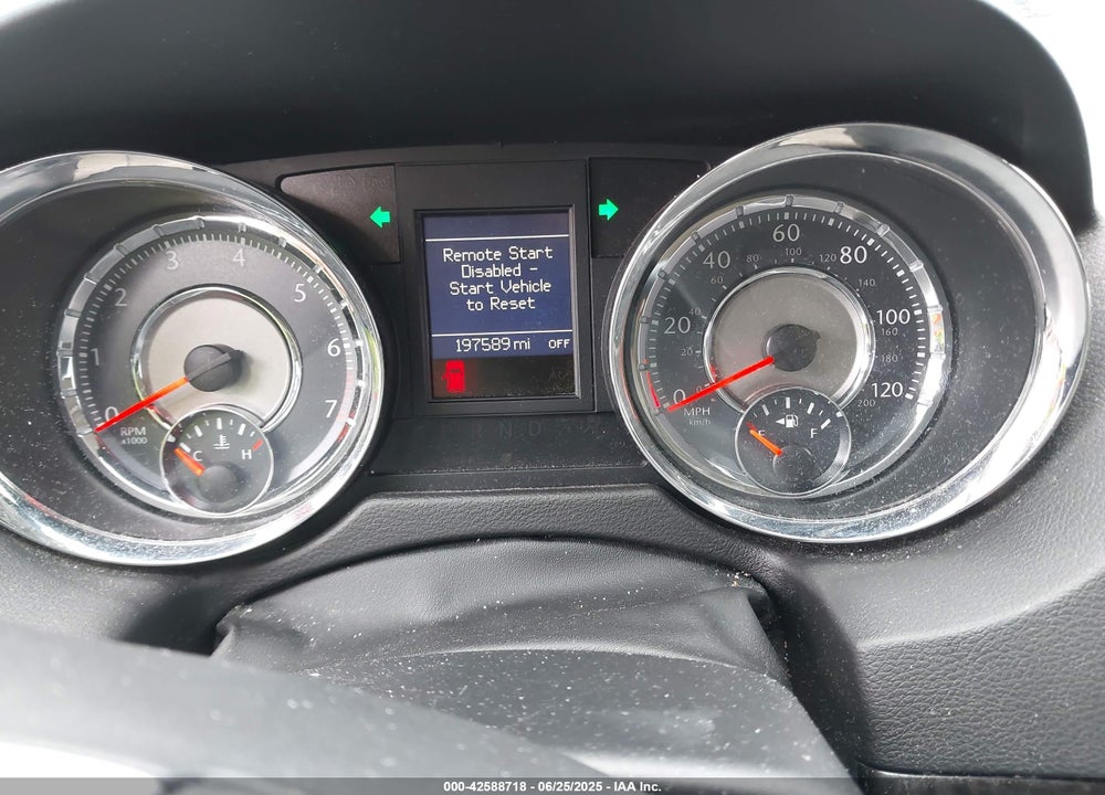 2013 CHRYSLER TOWN & COUNTRY VIN: 2C4RC1CG9DR560107