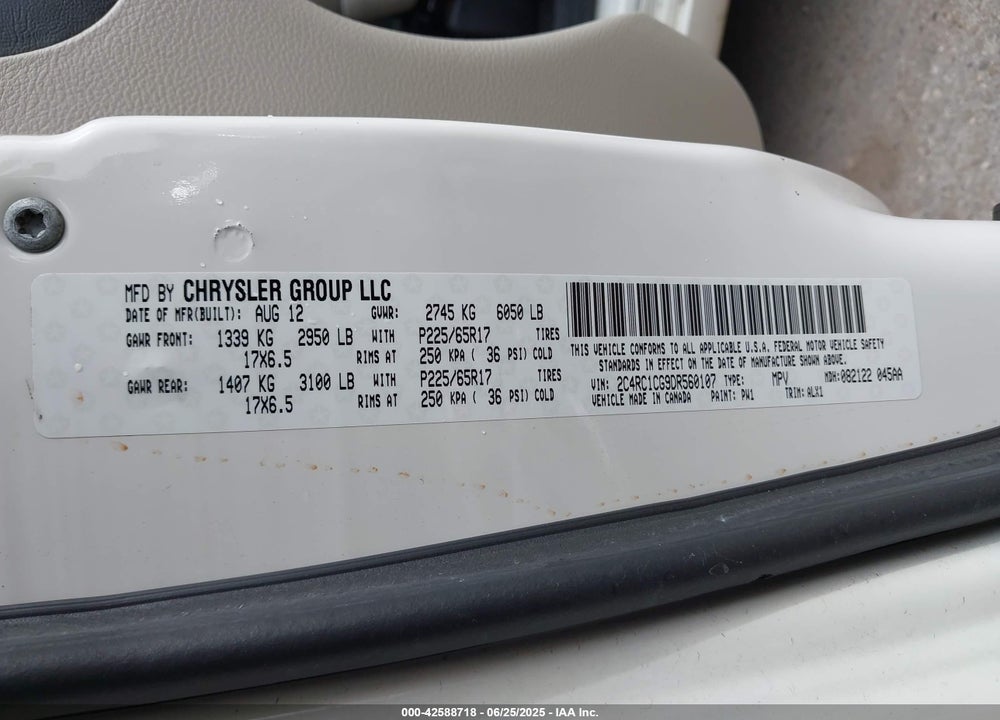 2013 CHRYSLER TOWN & COUNTRY VIN: 2C4RC1CG9DR560107
