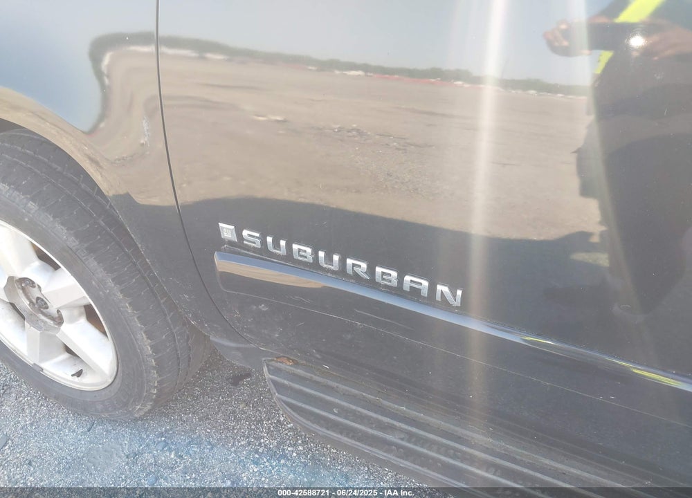 2007 CHEVROLET SUBURBAN 1500 VIN: 3GNFK16357G290535