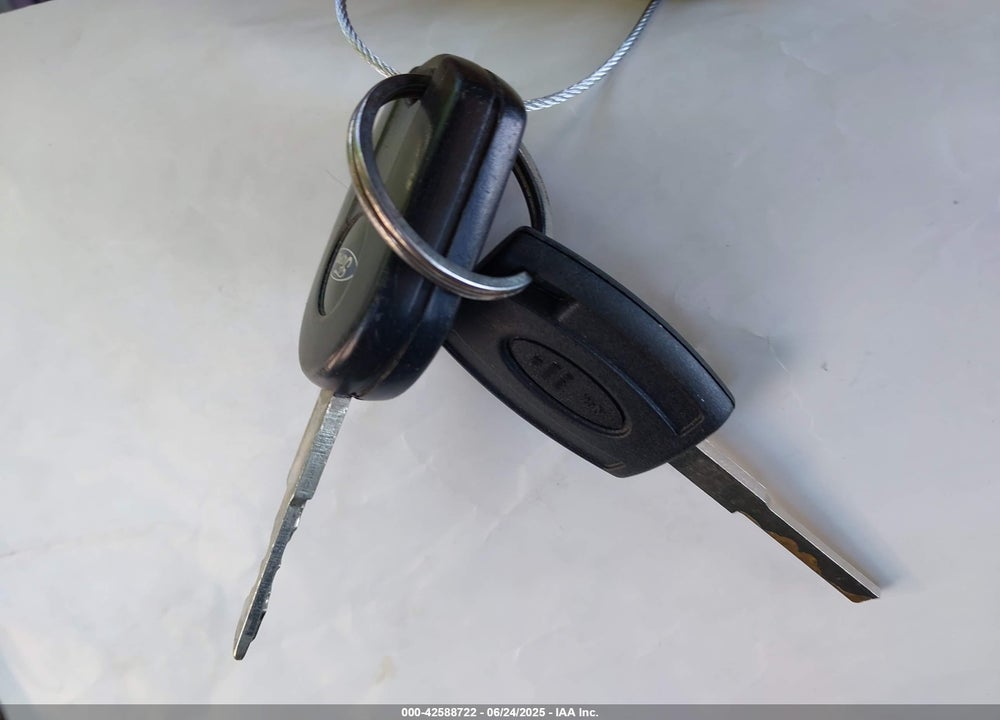 2013 FORD FOCUS VIN: 1FADP3F26DL340707