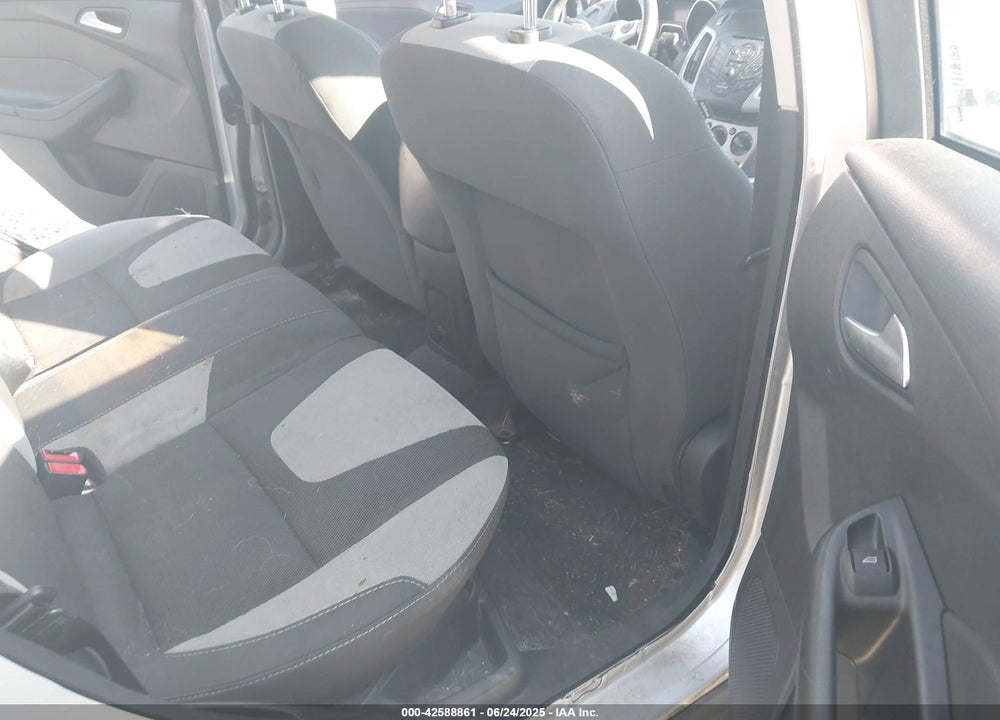 2012 FORD FOCUS VIN: 1FAHP3K28CL370118