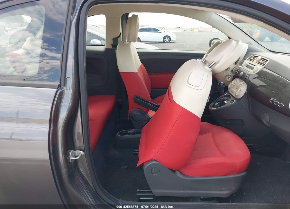 2015 FIAT 500 VIN: 3C3CFFAR2FT636768