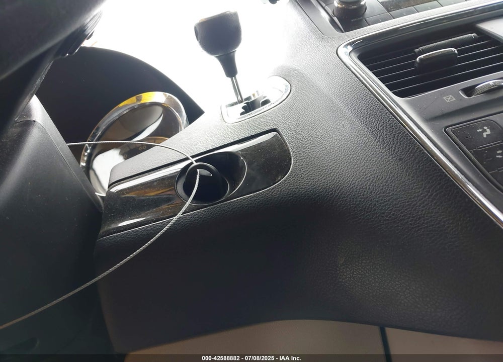 2013 DODGE GRAND CARAVAN SXT VIN: 2C4RDGCG1DR553362