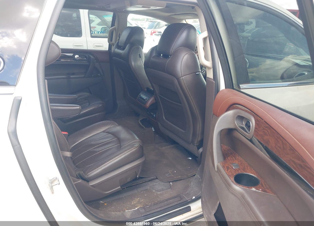 2013 BUICK ENCLAVE VIN: 5GAKVDKD3DJ135072