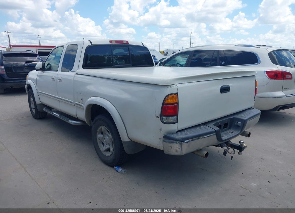 2002 TOYOTA TUNDRA LTD V8 VIN: 5TBRT38112S320630