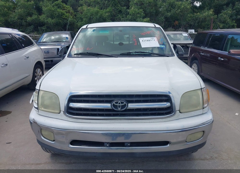 2002 TOYOTA TUNDRA LTD V8 VIN: 5TBRT38112S320630