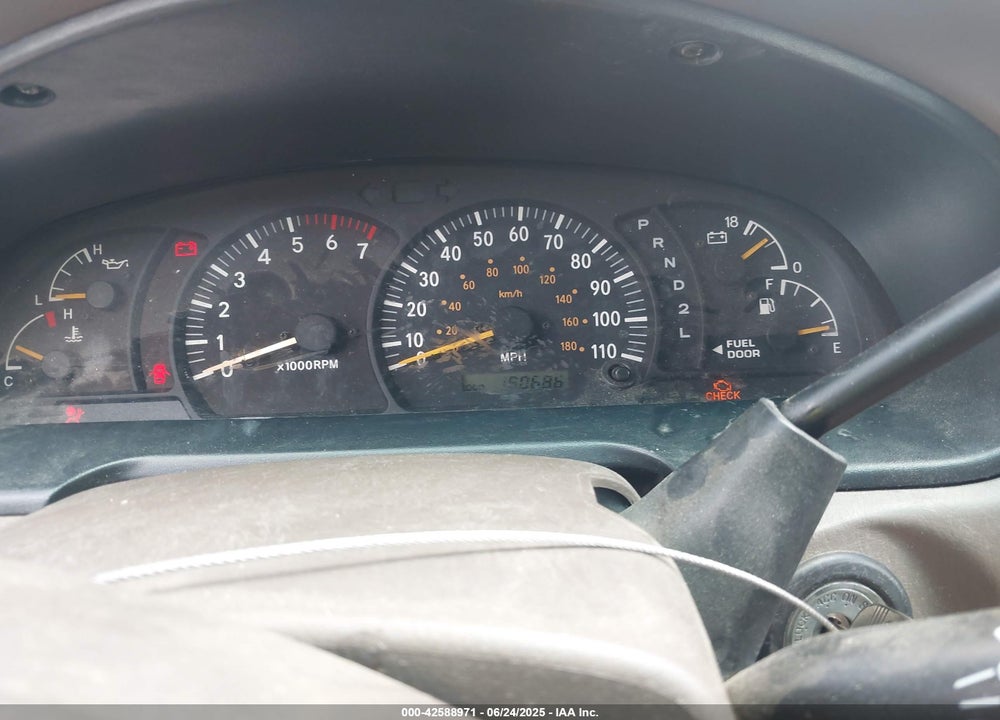 2002 TOYOTA TUNDRA LTD V8 VIN: 5TBRT38112S320630