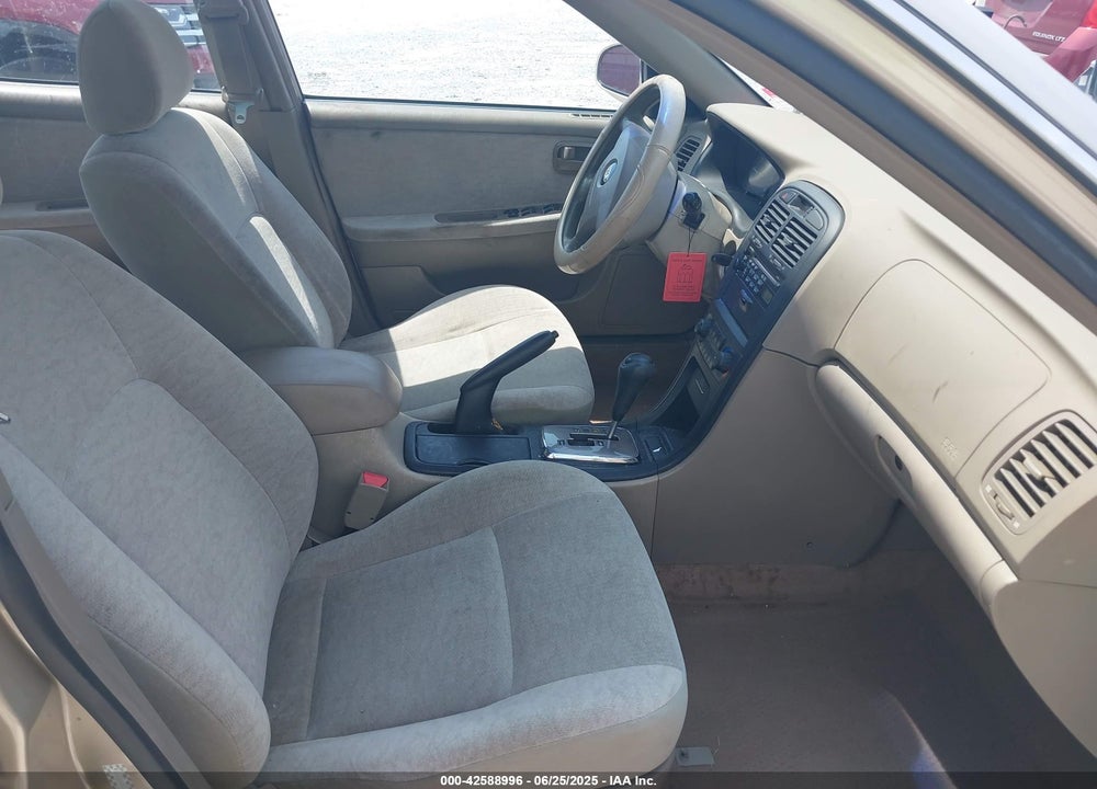 2004 KIA OPTIMA EX/LX VIN: KNAGD126845341047