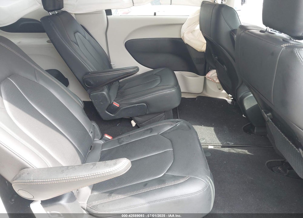 2020 CHRYSLER PACIFICA TOURING L VIN: 2C4RC1BG6LR120961