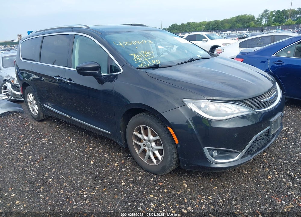2020 CHRYSLER PACIFICA TOURING L VIN: 2C4RC1BG6LR120961