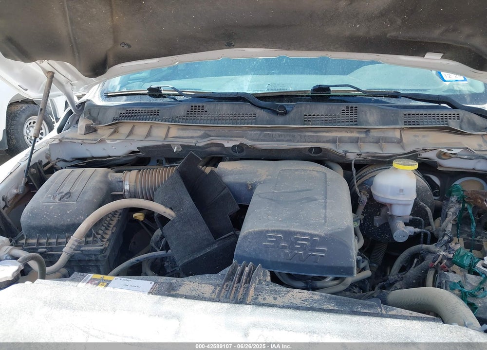 2022 RAM 1500 CLASSIC VIN: 1C6RR7FG6NS244927
