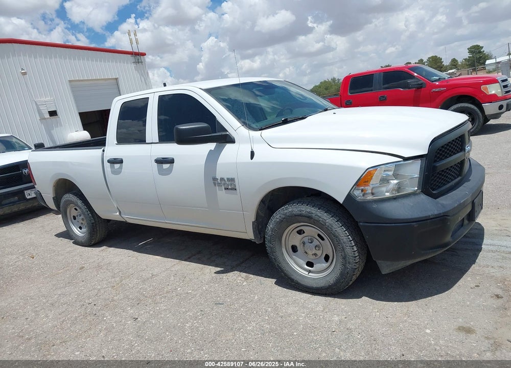 2022 RAM 1500 CLASSIC VIN: 1C6RR7FG6NS244927