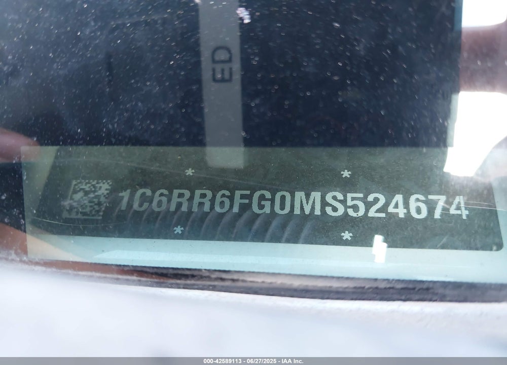 2021 RAM 1500 CLASSIC VIN: 1C6RR6FG0MS524674