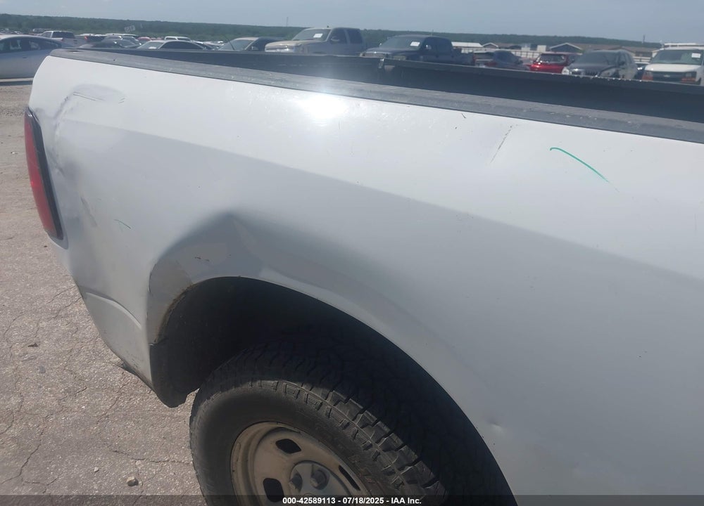 2021 RAM 1500 CLASSIC VIN: 1C6RR6FG0MS524674