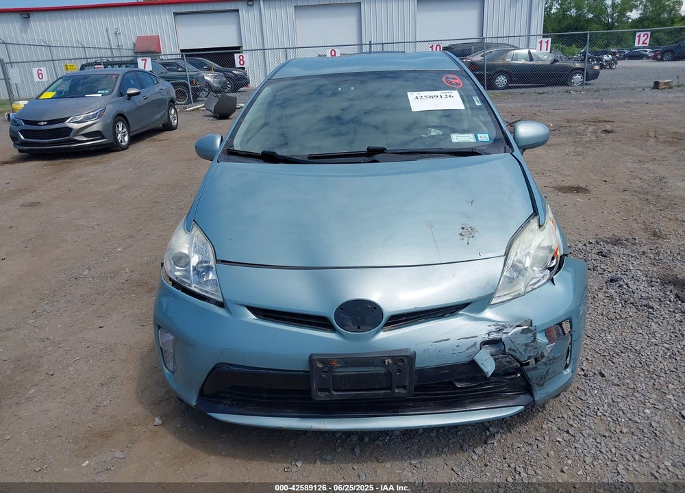 2013 TOYOTA PRIUS TWO VIN: JTDKN3DU4D5692877
